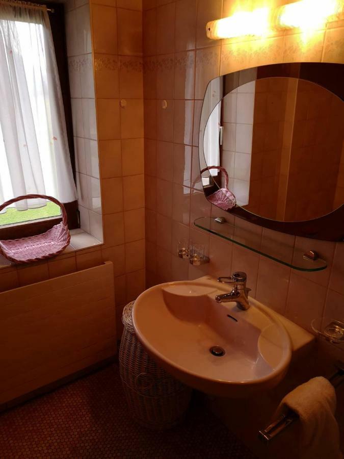 Hotel Haus Pechtl à Sankt Leonhard im Pitztal Extérieur photo